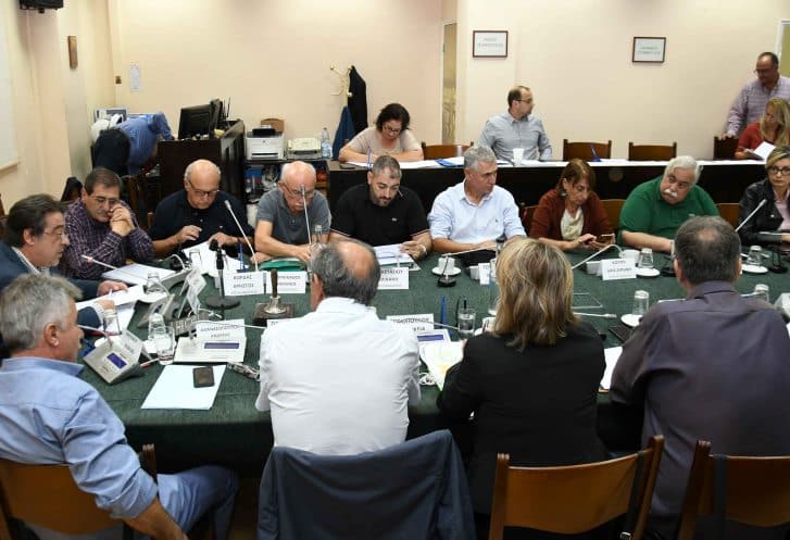 δημοτικο συμβουλιο αποντες απο σνεδριασεις πατρα
