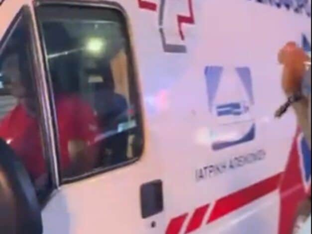 κοιμοντουσαν ασθενοφορο και τους επιασαν υπνο ζακυνθος